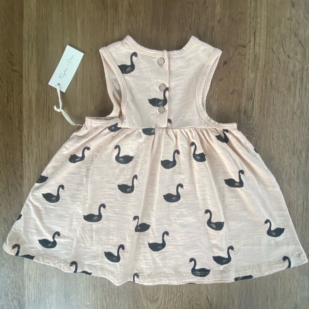 Rylee + Cru Swan Dress - Picture 3 of 8